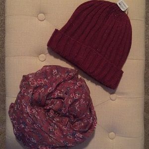 Charlotte Ruess Scarf & Hat Set